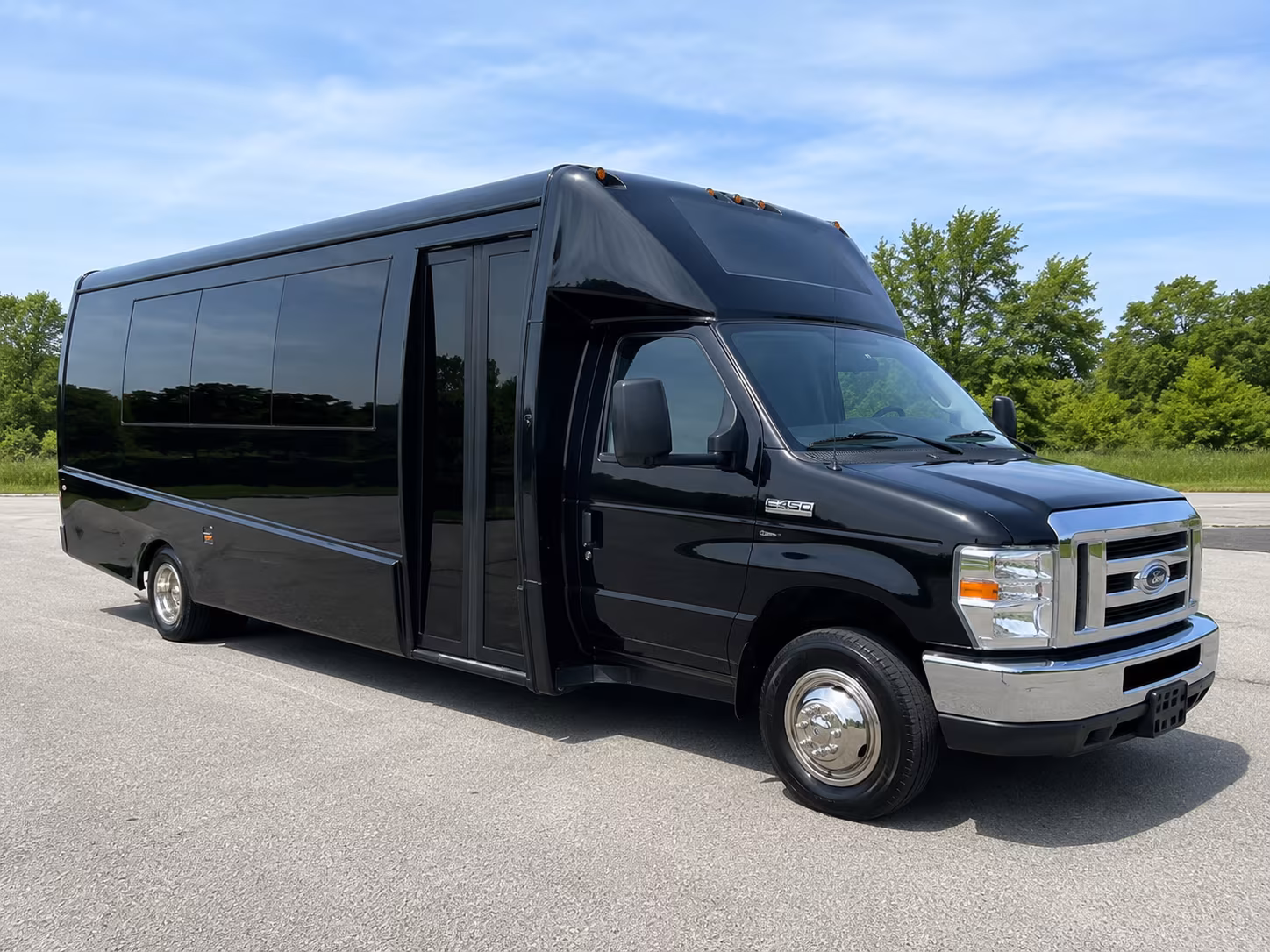 Tulsa Airport Shuttle & Transportation party bus exterior