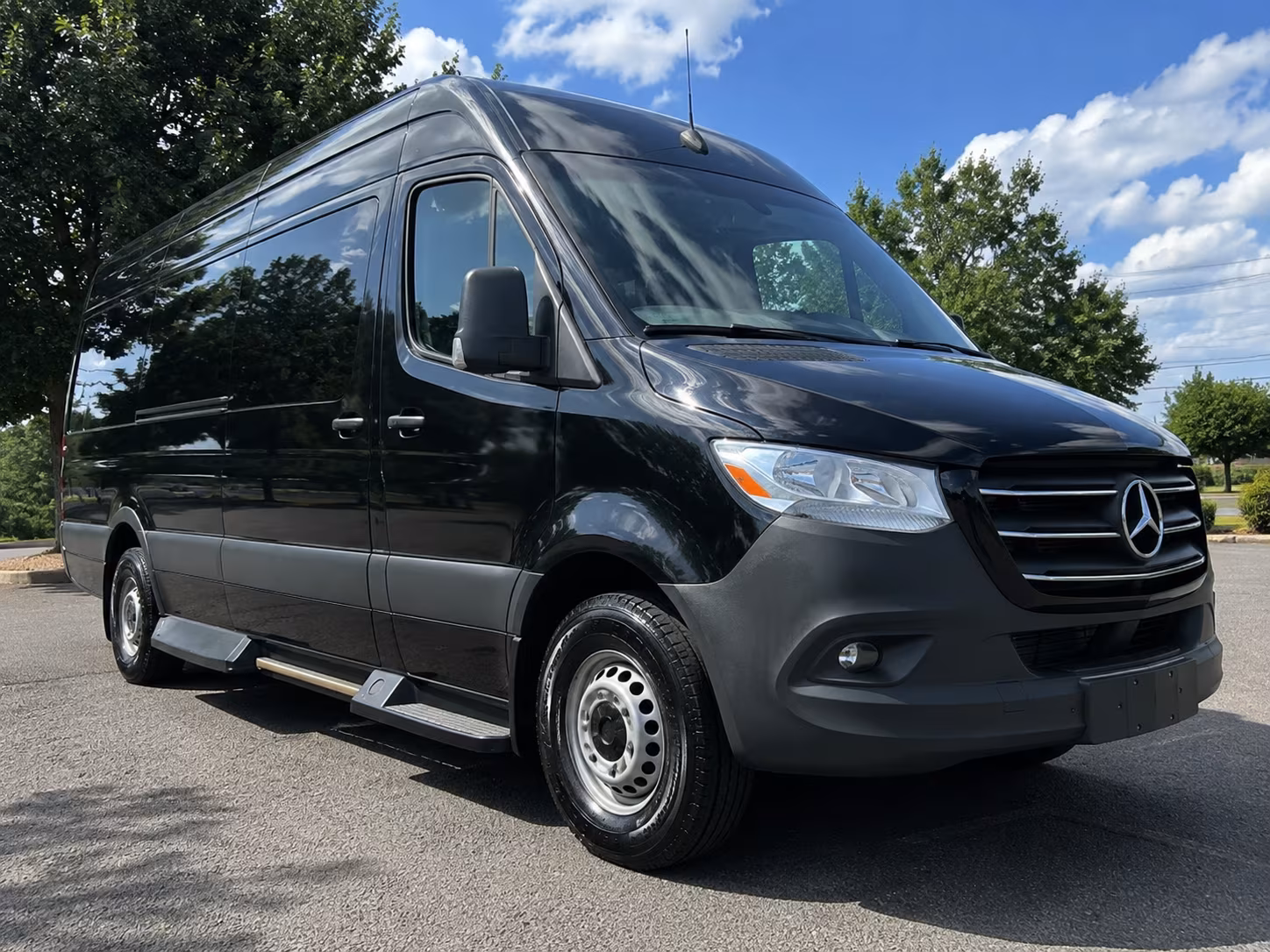 Tulsa Airport Shuttle & Transportation onboard seating